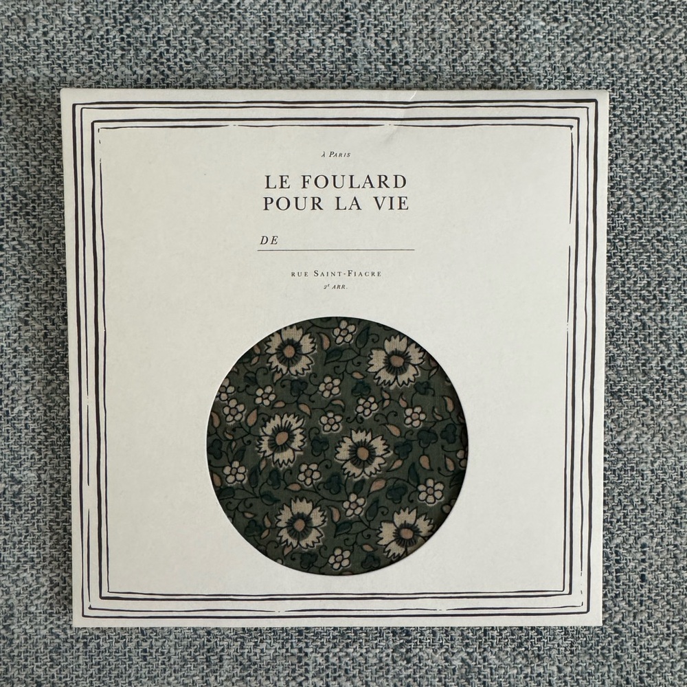 Sézane Gaston Green And White Floral Scarf/ Bandana